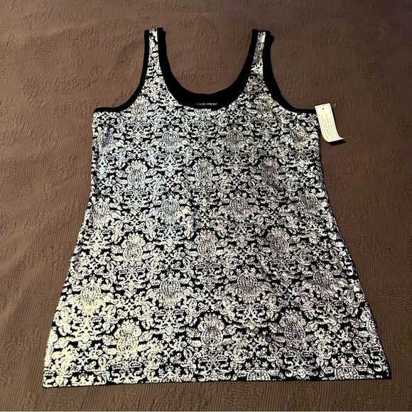 No Boundaries Tops - Women’s Plus Size Silver Foil and Black Tank Top